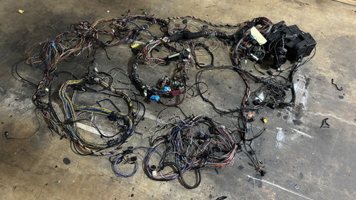 BMW Z3 2.8 Roadster E36 Stick Shift Complete Main wiring harness 61108380801