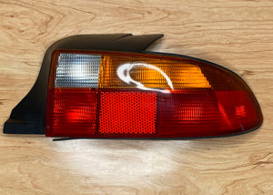 BMW Z3 E36 Tail Light Rear Passenger USA Roadster 63218389714
