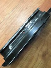 Load image into Gallery viewer, BMW Z3 E36 LEFT SIDE WINDOW DOOR GLASS OEM USED 51328397627